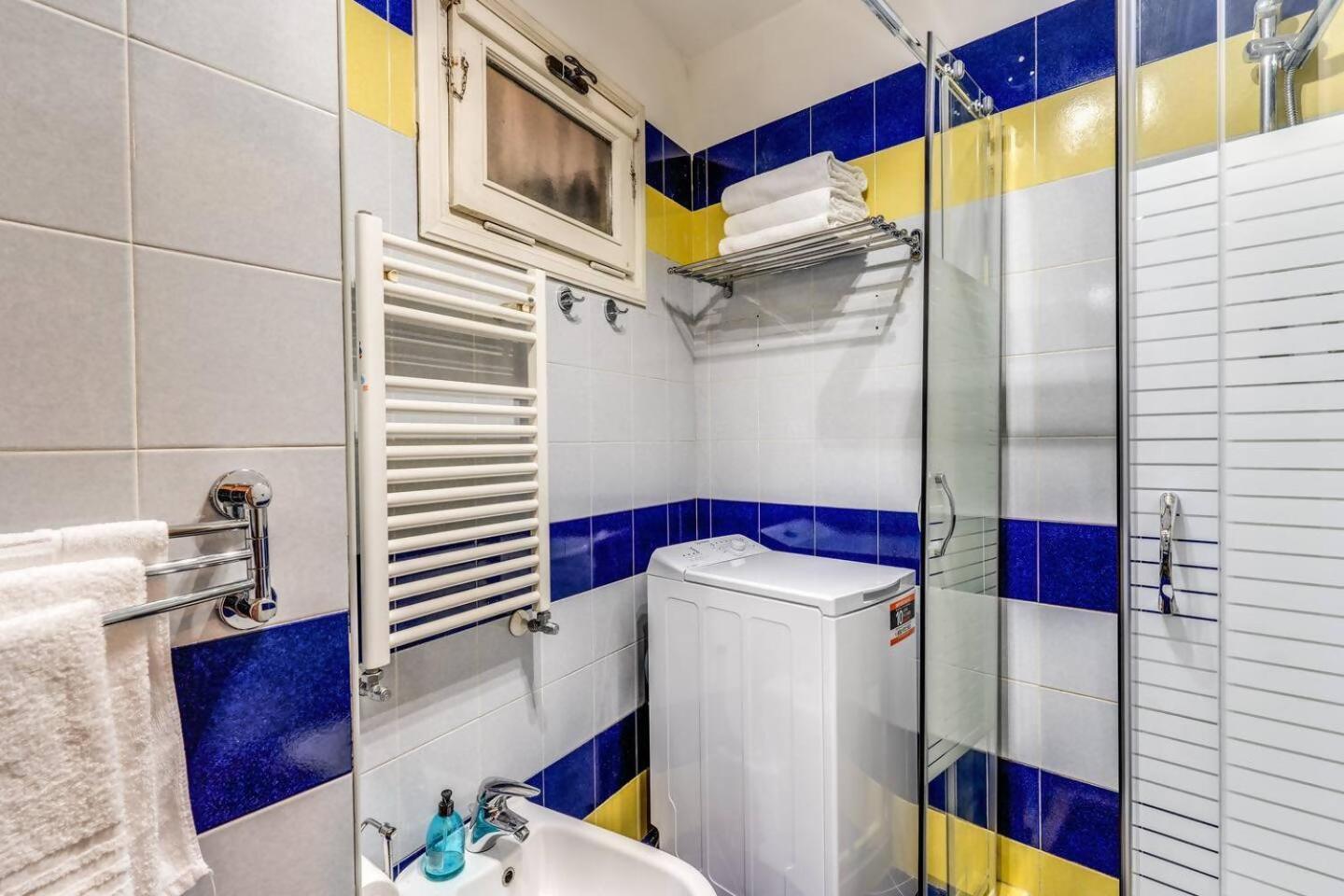 Splendid Flat On The Tiber River Roma Eksteriør bilde