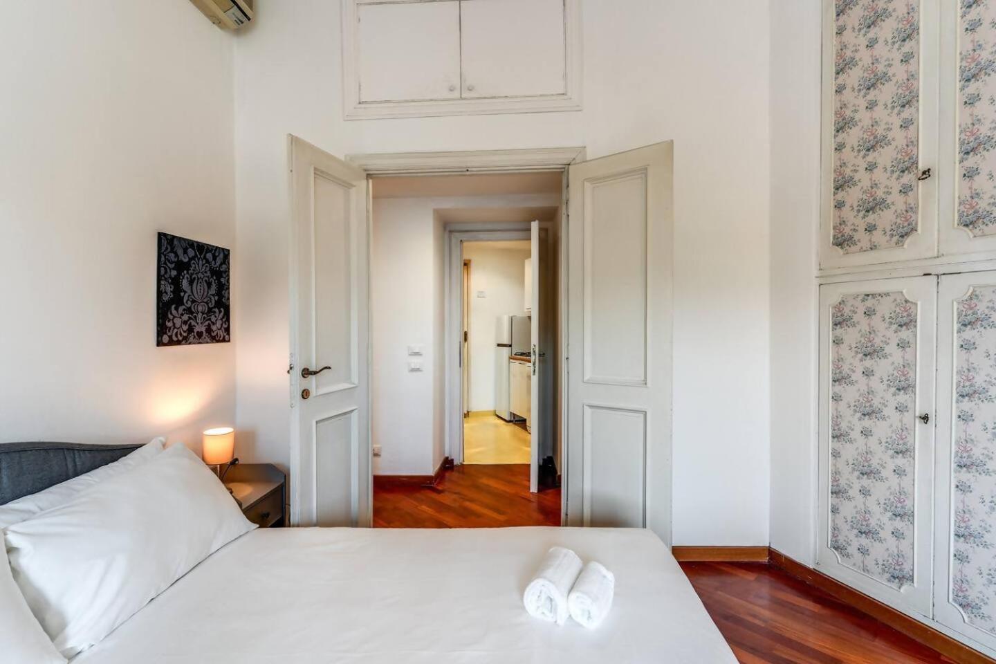 Splendid Flat On The Tiber River Roma Eksteriør bilde