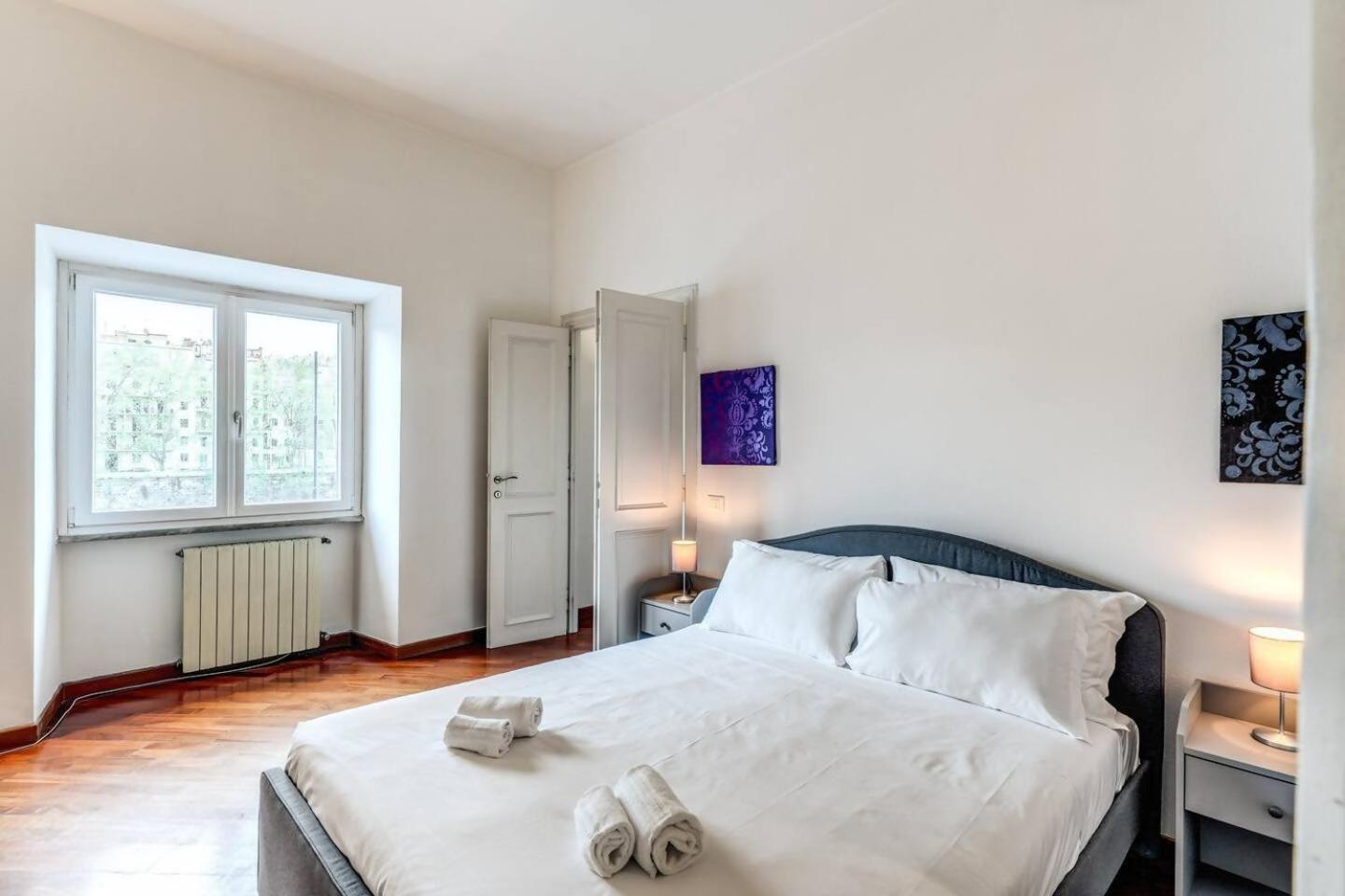 Splendid Flat On The Tiber River Roma Eksteriør bilde