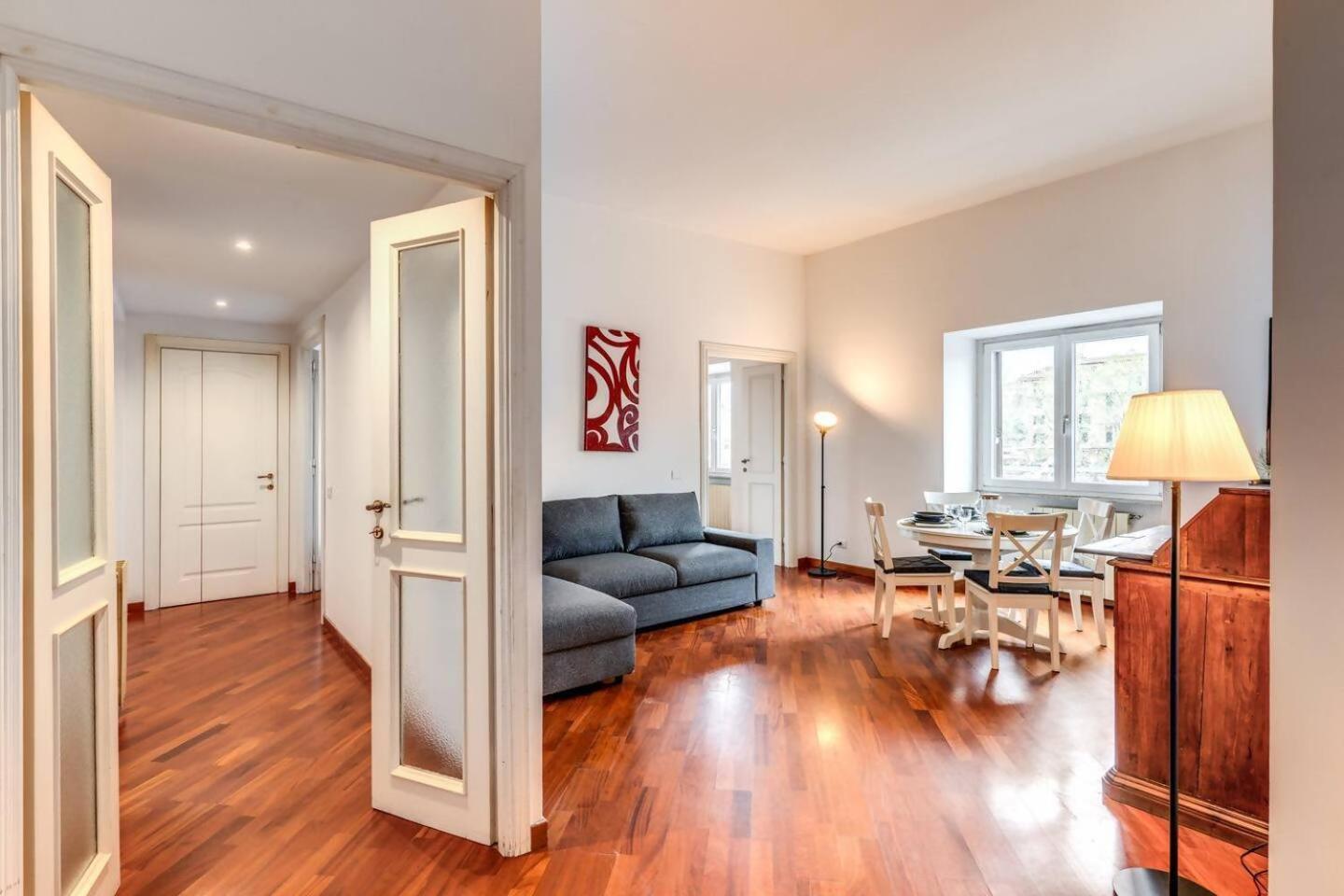 Splendid Flat On The Tiber River Roma Eksteriør bilde